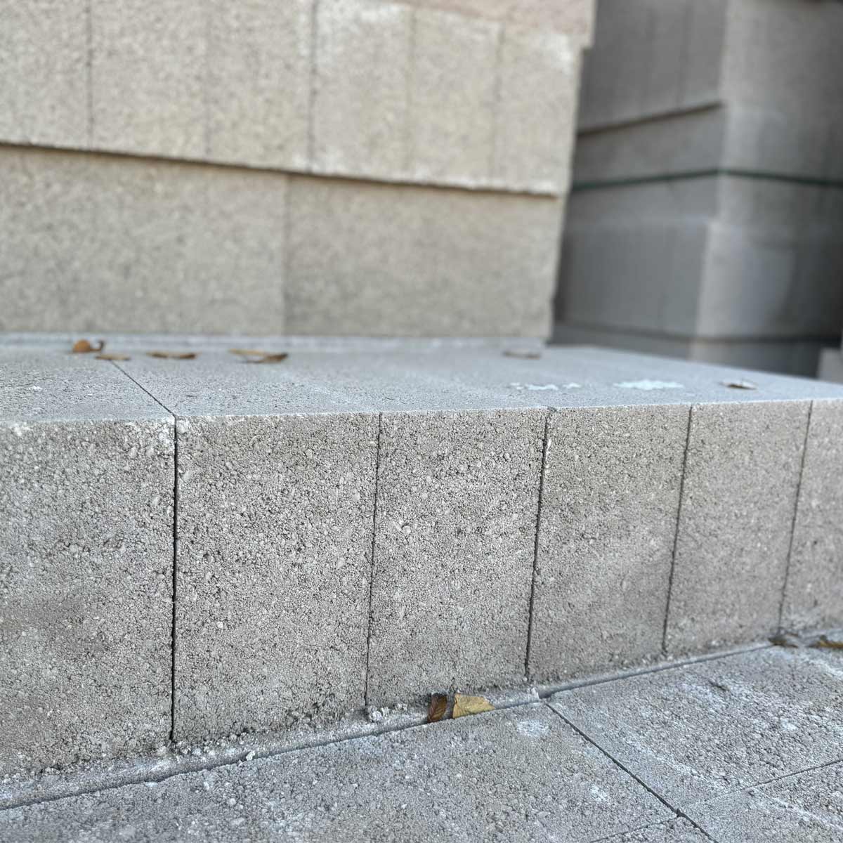 7N Solid Concrete Block 440 x 215 x 140mm